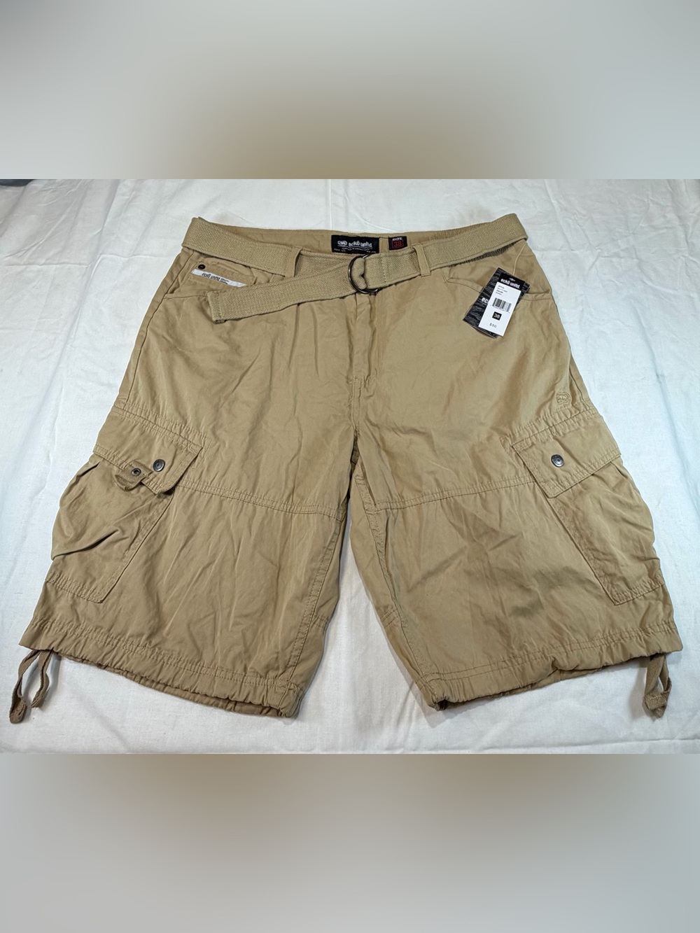 Ecko Unlimited Men's Khaki Cargo Shorts with Belt
